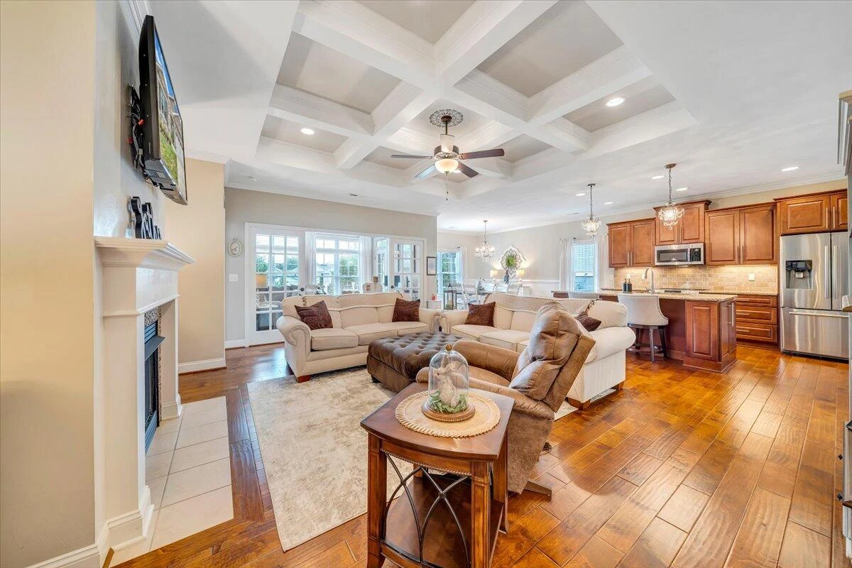 38 Luna CT - Photo 7