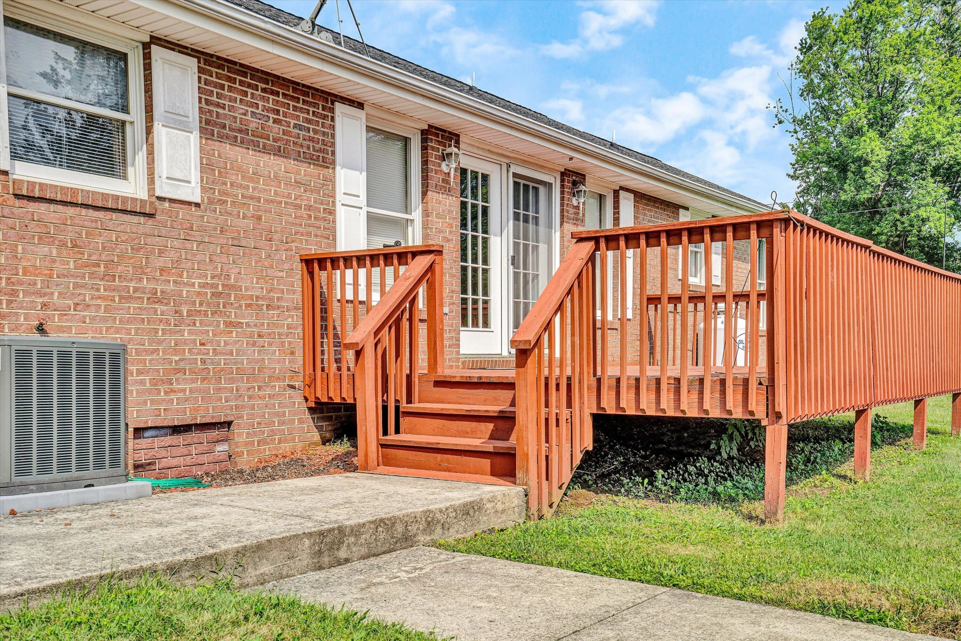 311 Herndon AVE - Photo 23