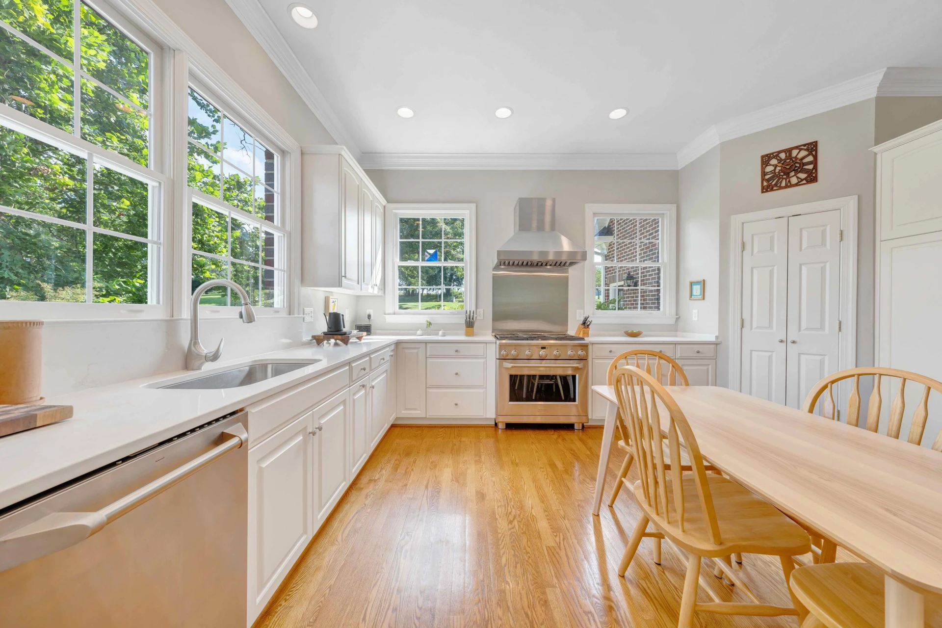 5736 Blacksburg RD - Photo 30