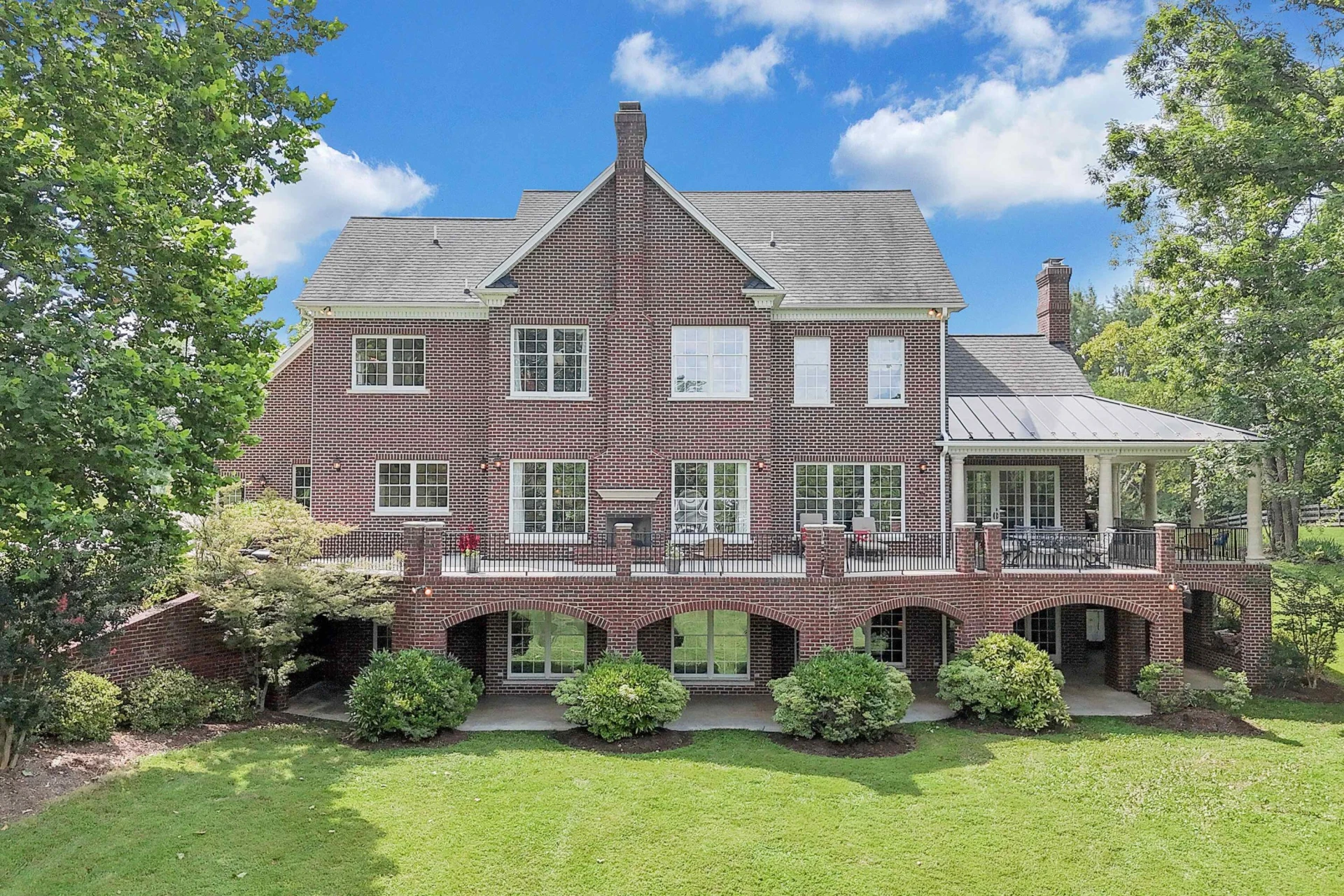 5736 Blacksburg RD - Photo 33