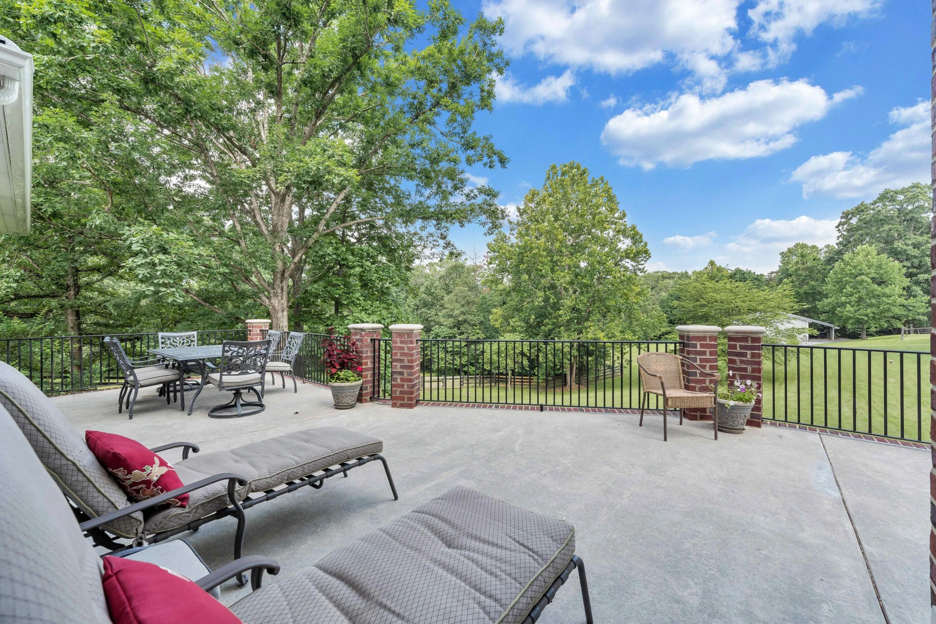 5736 Blacksburg RD - Photo 38