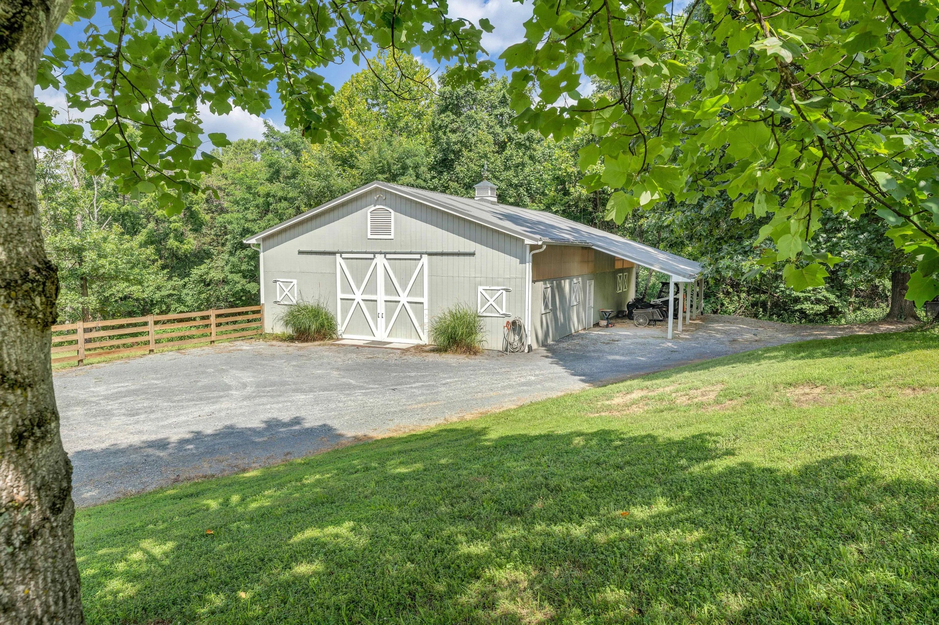 5736 Blacksburg RD - Photo 79