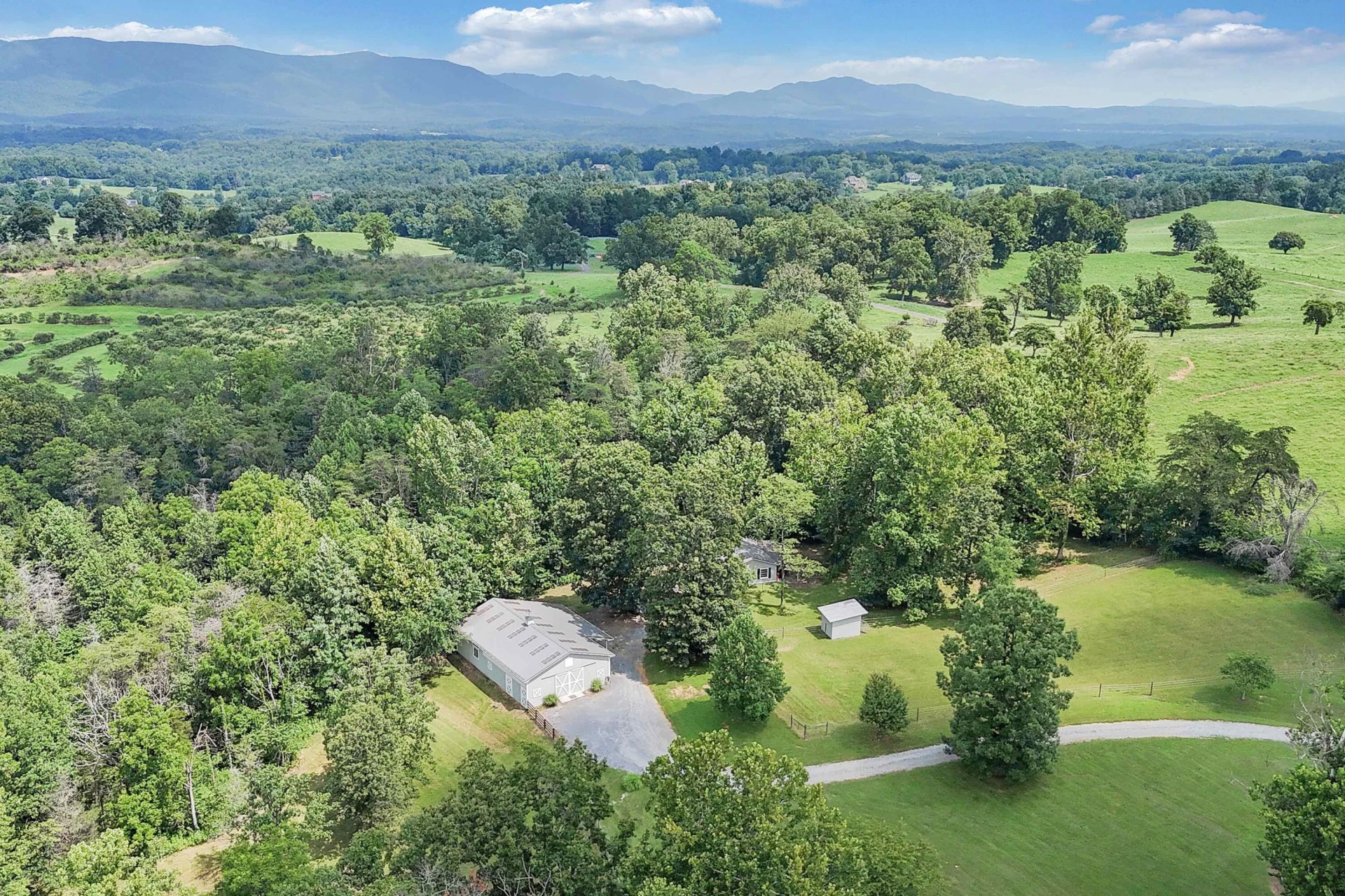 5736 Blacksburg RD - Photo 95