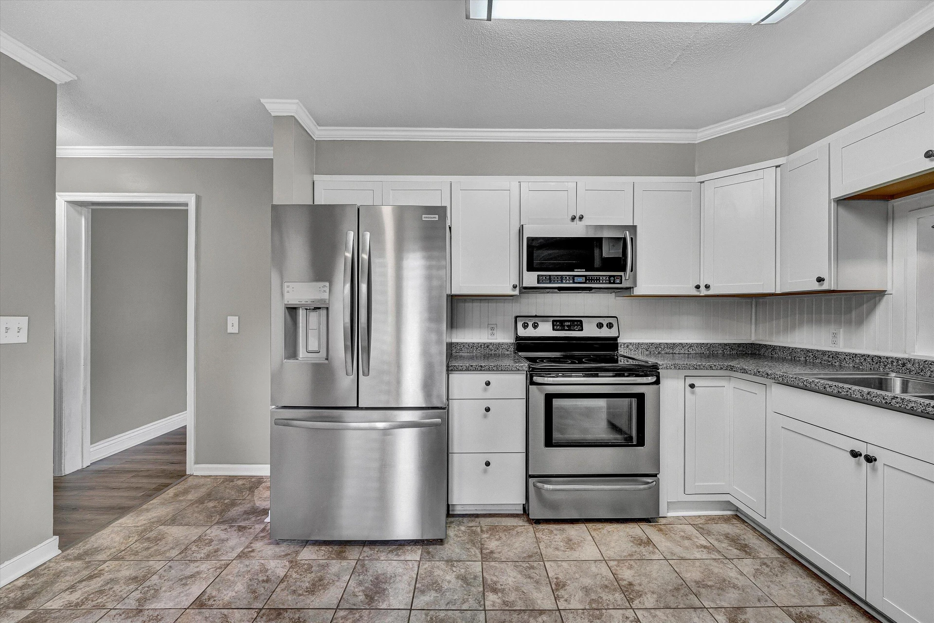 84 Oak LN - Photo 10