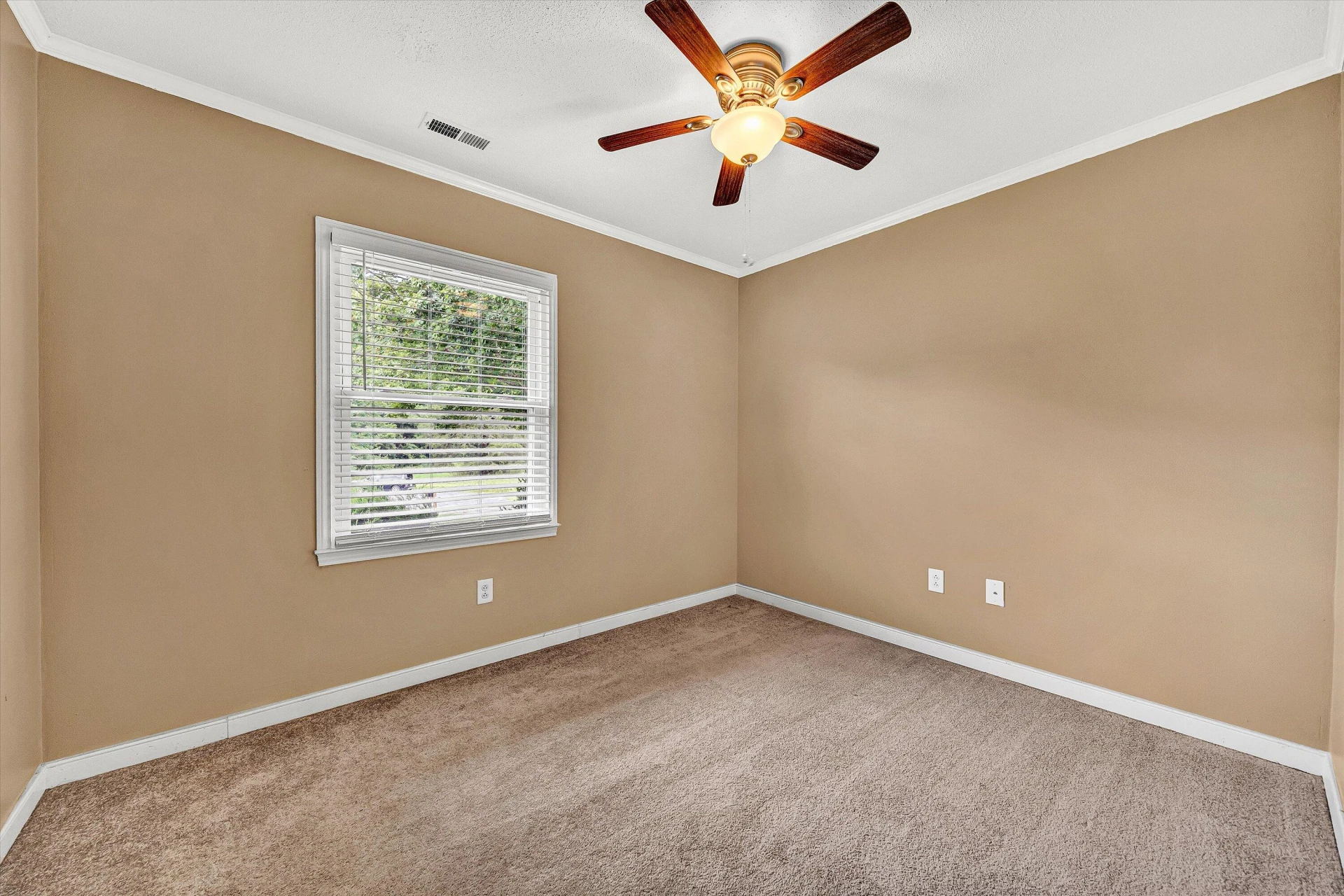 84 Oak LN - Photo 13