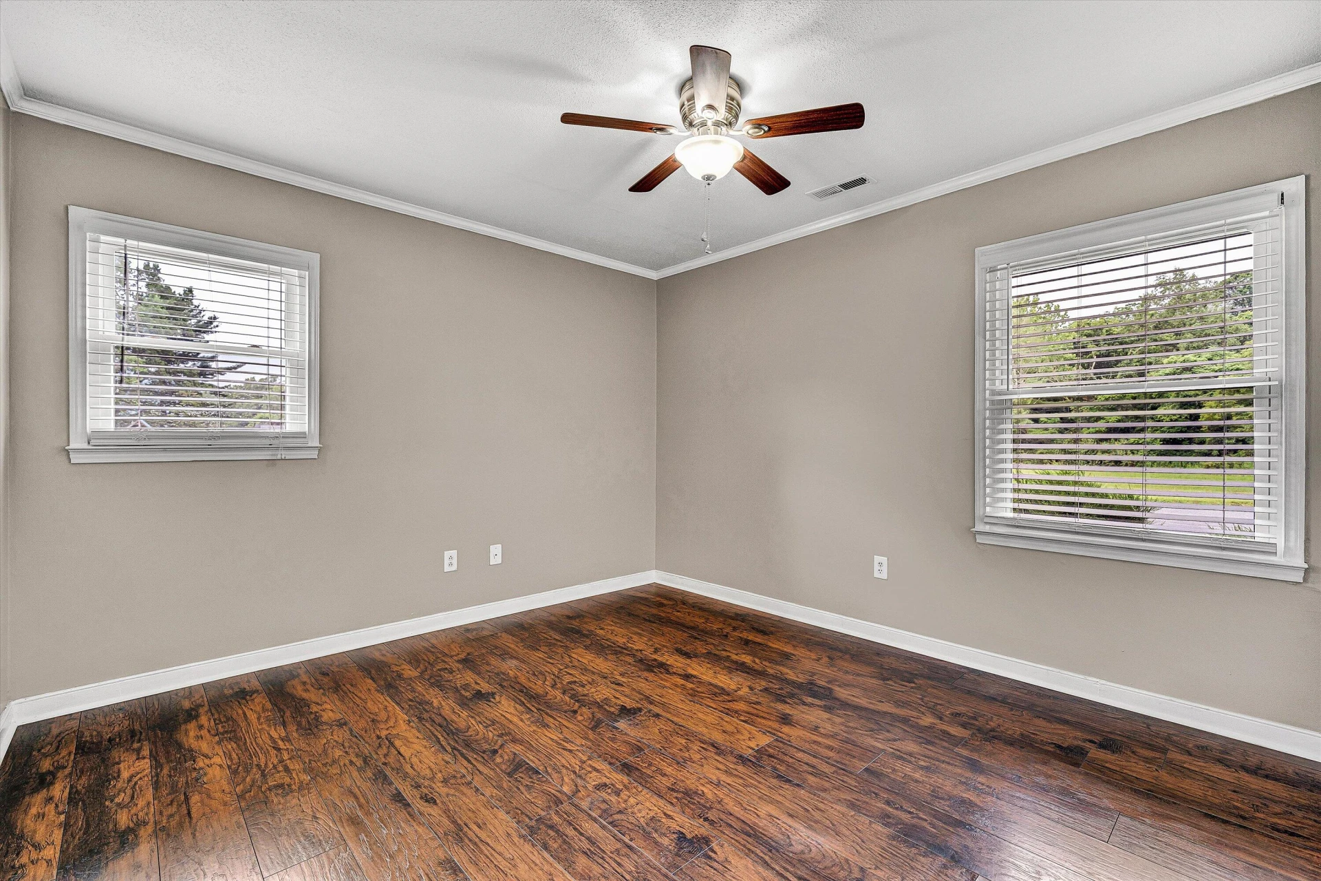 84 Oak LN - Photo 14