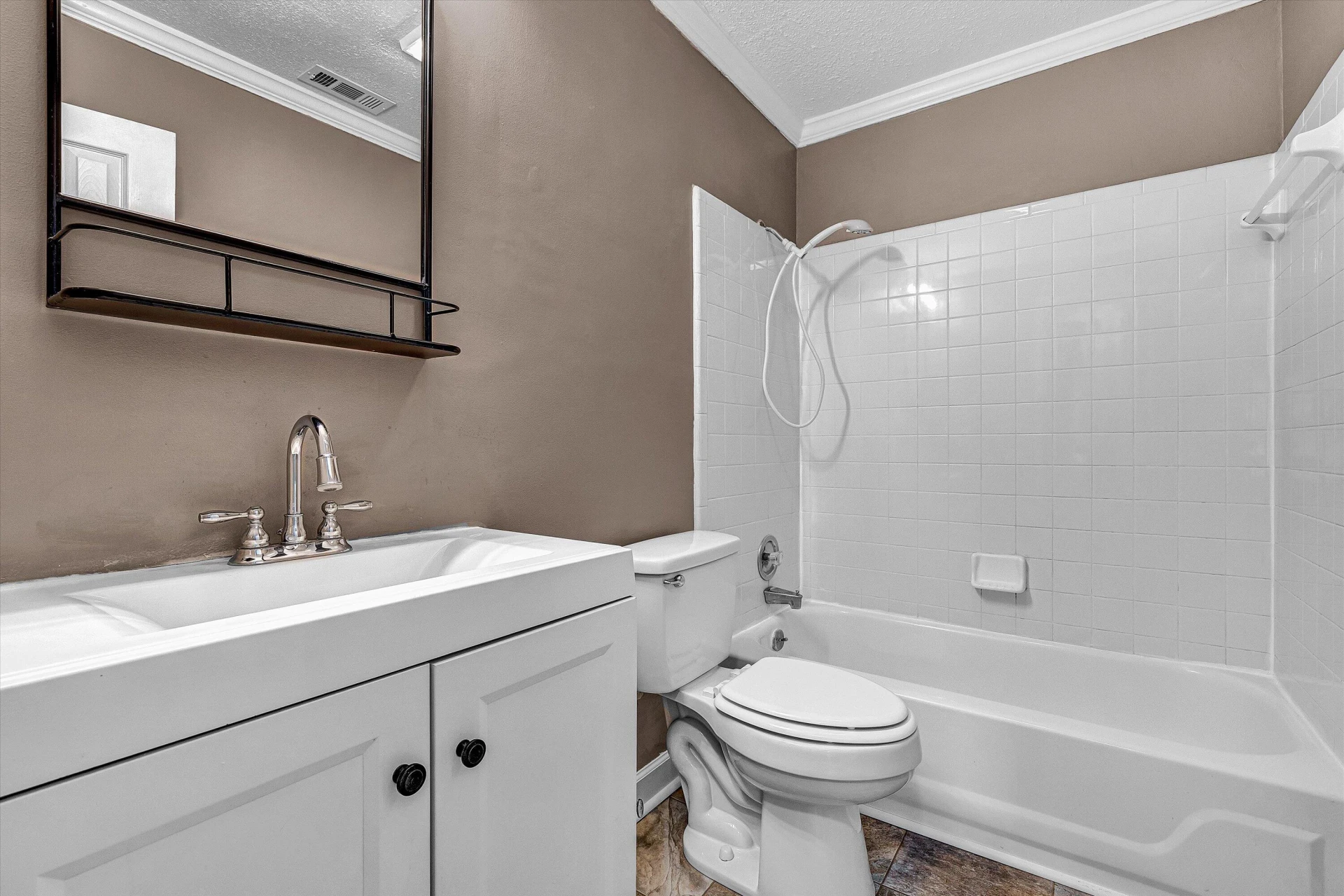 84 Oak LN - Photo 17