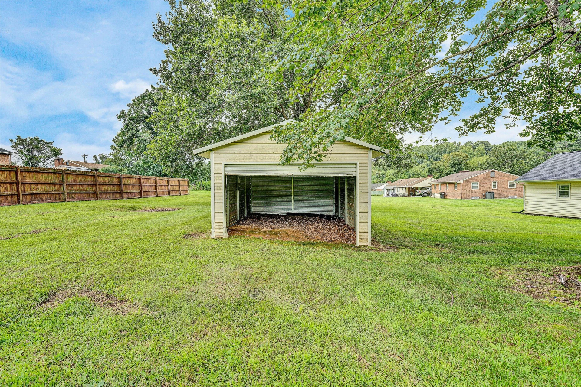 84 Oak LN - Photo 19