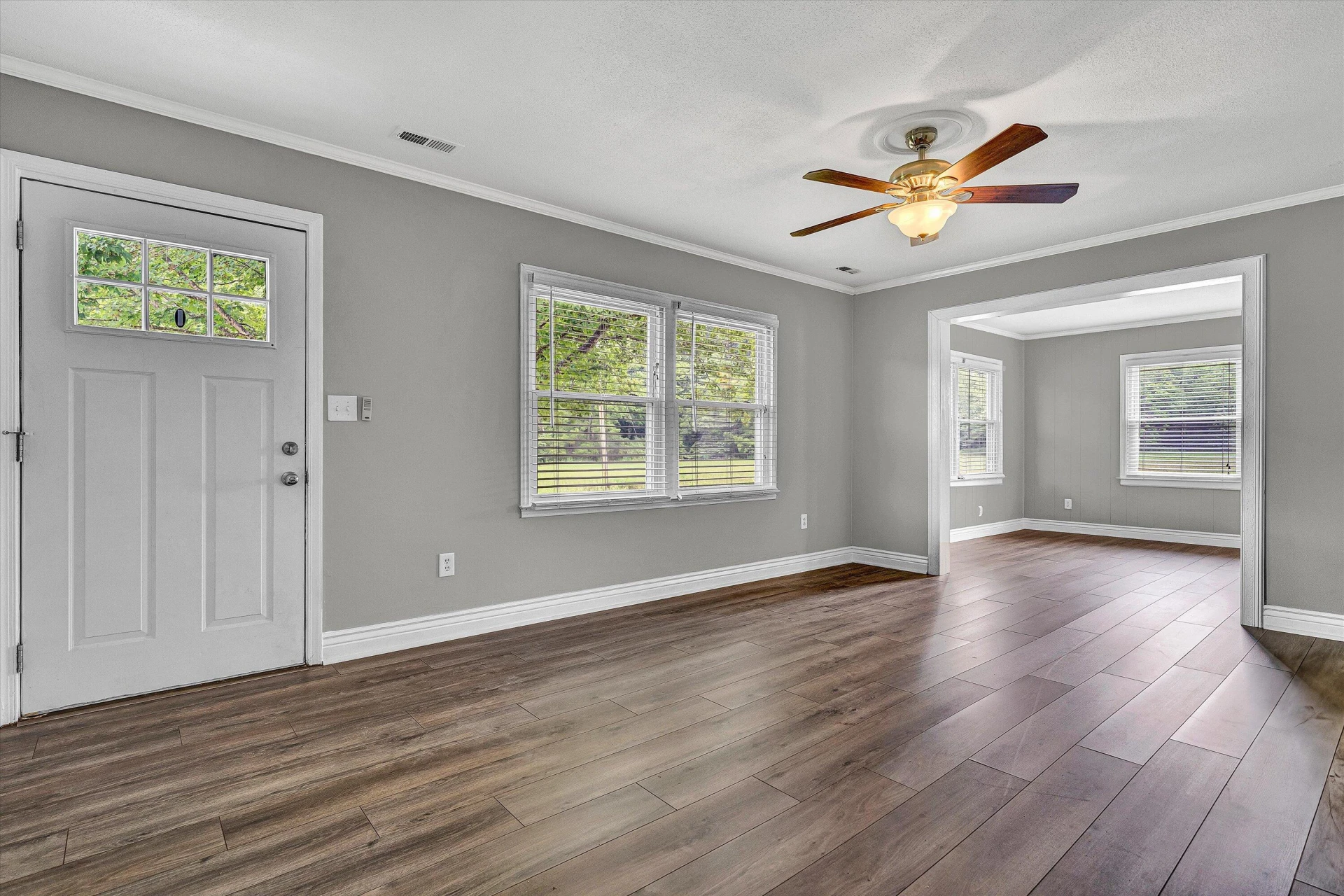 84 Oak LN - Photo 3