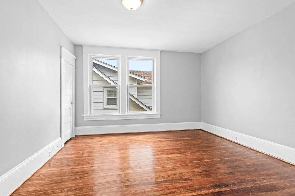 916 14Th ST - Photo 29