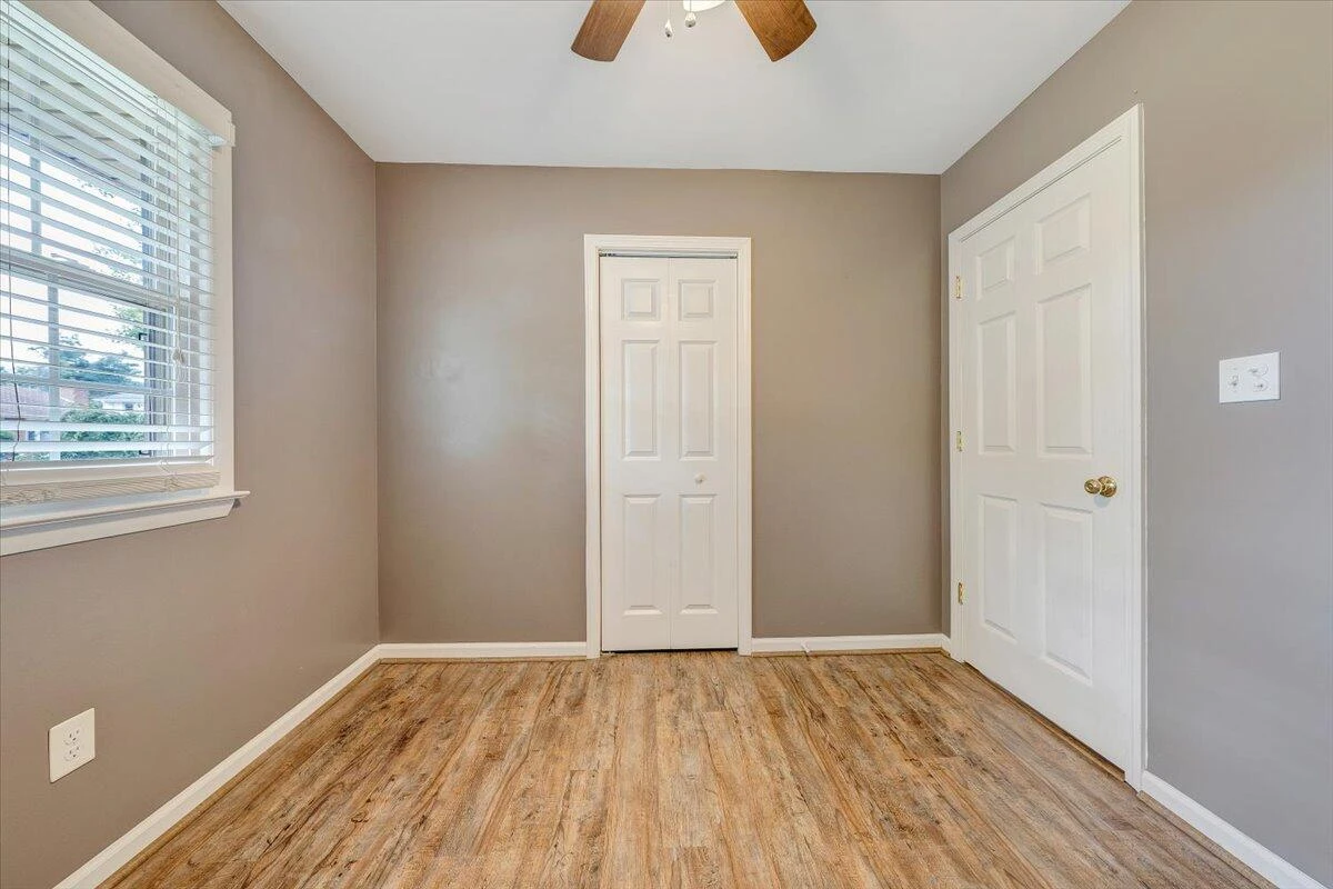 2835 Envoy DR - Photo 24