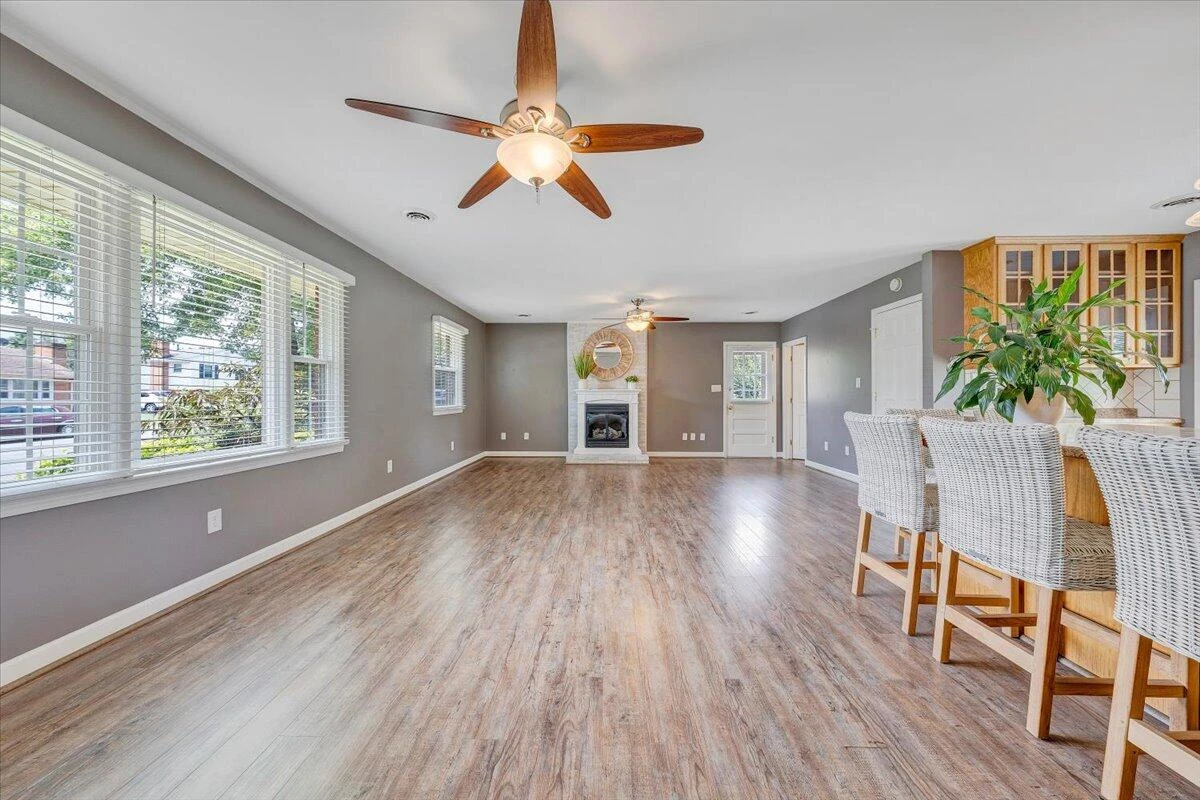 2835 Envoy DR - Photo 9