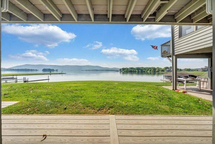 96 Peninsula Point DR - Photo 47