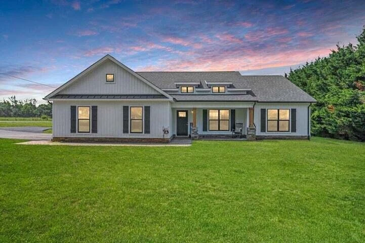 915 Morewood RD