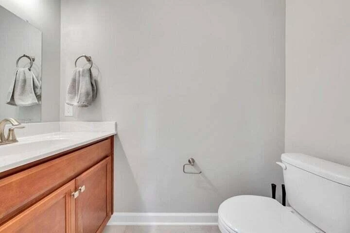 915 Morewood RD - Photo 29