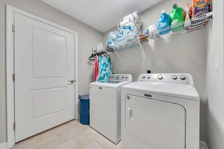 915 Morewood RD - Photo 38