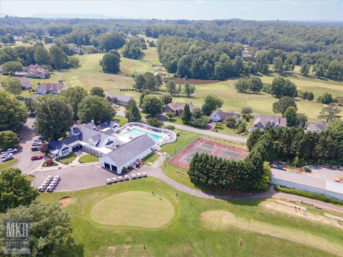 915 Morewood RD - Photo 50