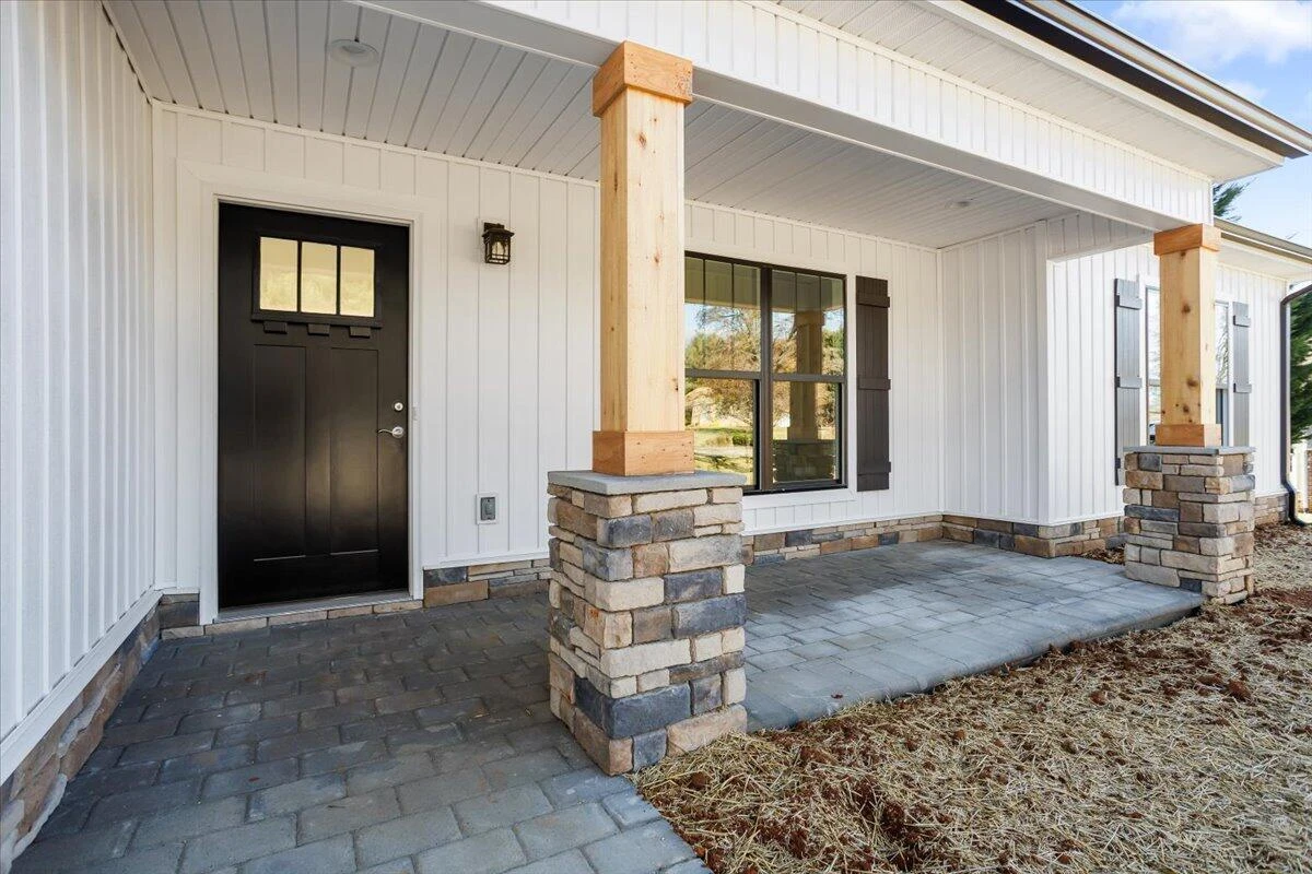 915 Morewood RD - Photo 53