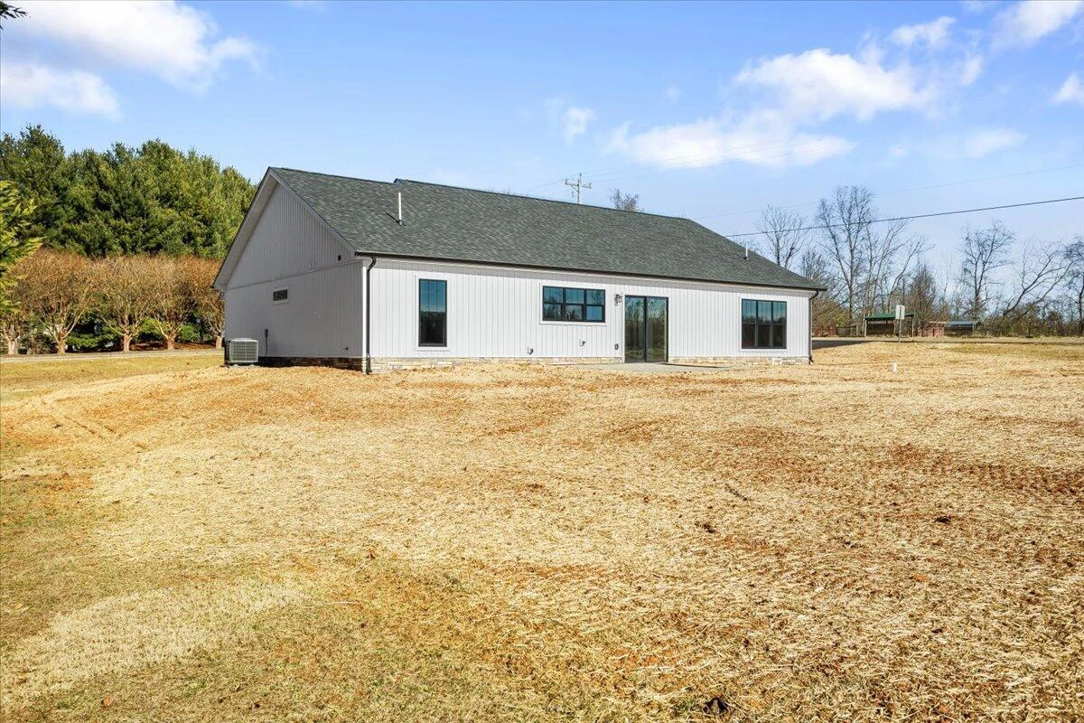 915 Morewood RD - Photo 55