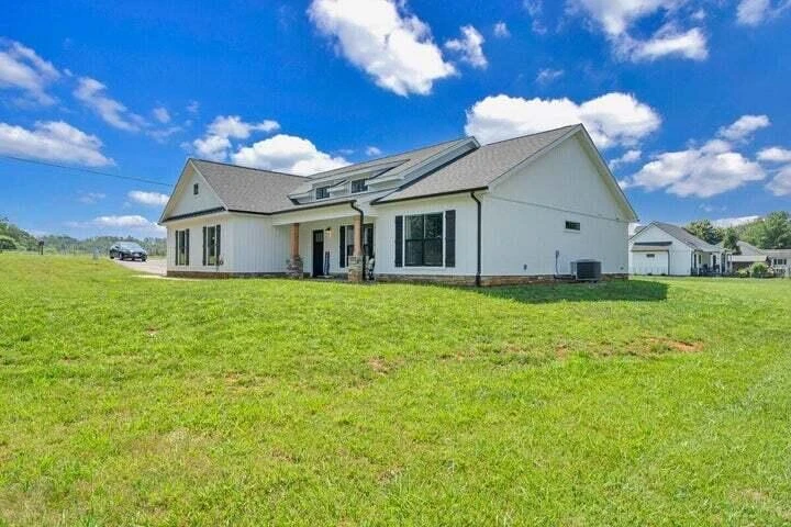 915 Morewood RD - Photo 66