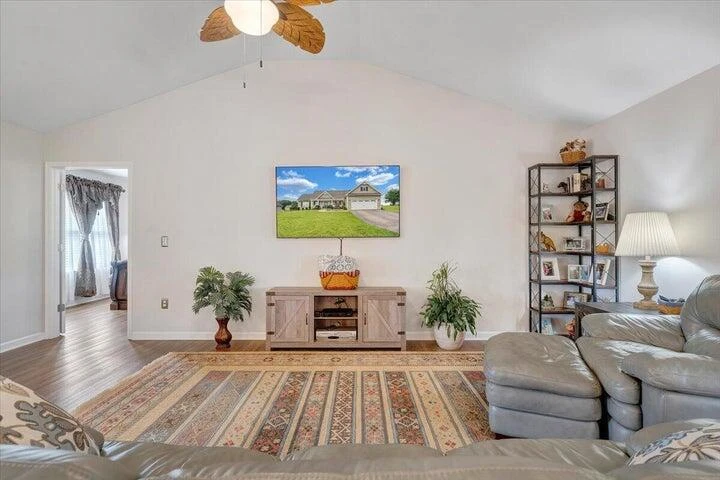 156 Bentgrass DR - Photo 8