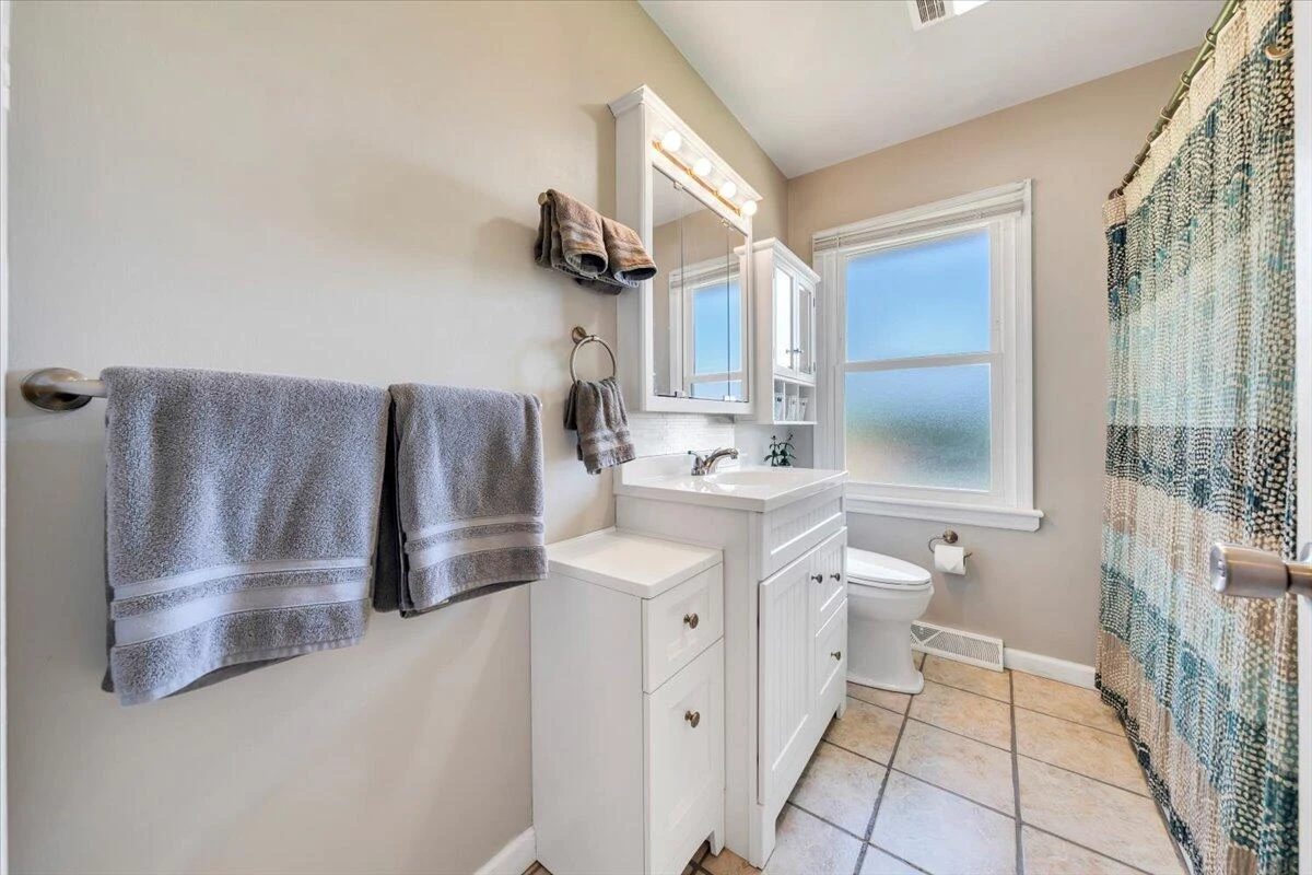 2236 Mountain View TER - Photo 17