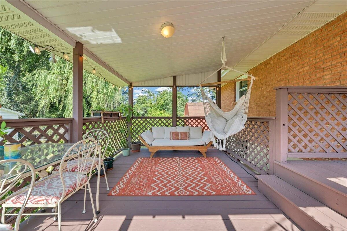 2236 Mountain View TER - Photo 37