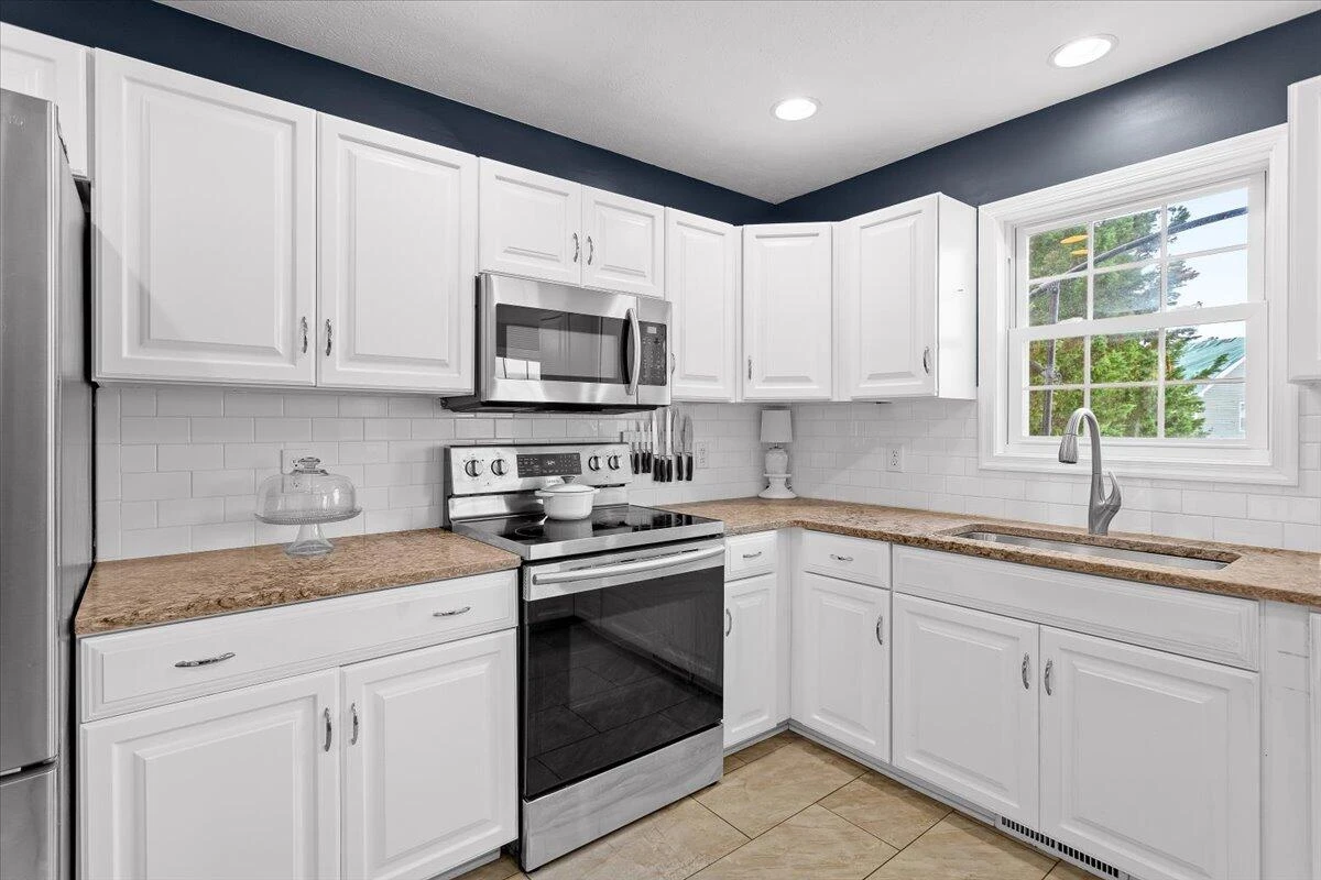 636 Russell Springs DR - Photo 12