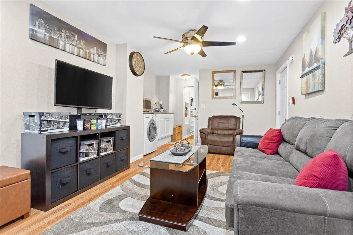 636 Russell Springs DR - Photo 23