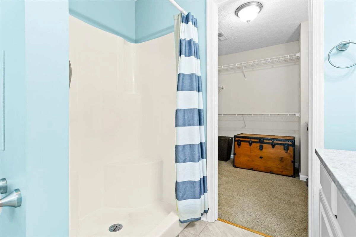 636 Russell Springs DR - Photo 36