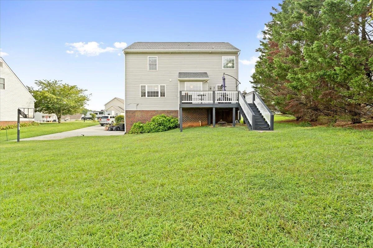636 Russell Springs DR - Photo 43