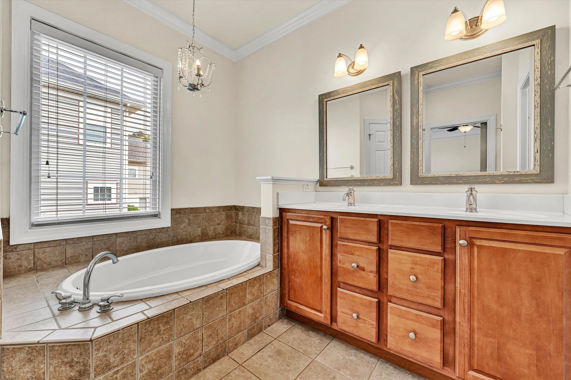 3823 Greenway DR - Photo 29