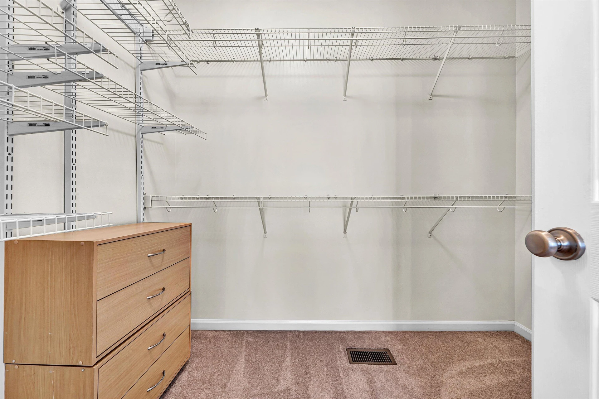 3823 Greenway DR - Photo 31