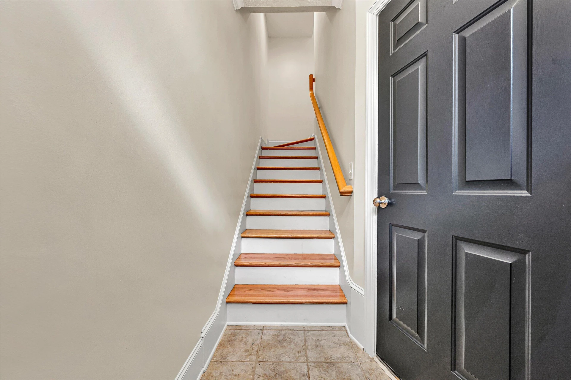 3823 Greenway DR - Photo 5