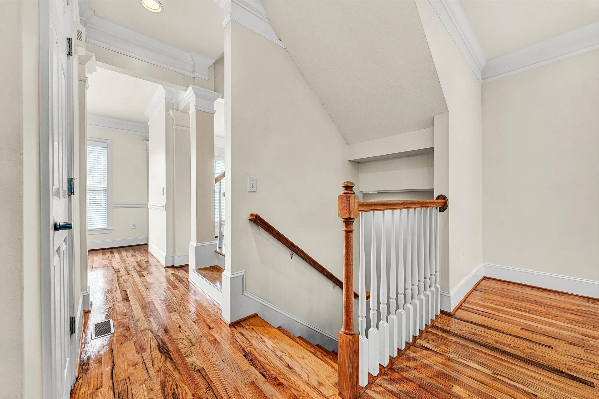 3823 Greenway DR - Photo 6