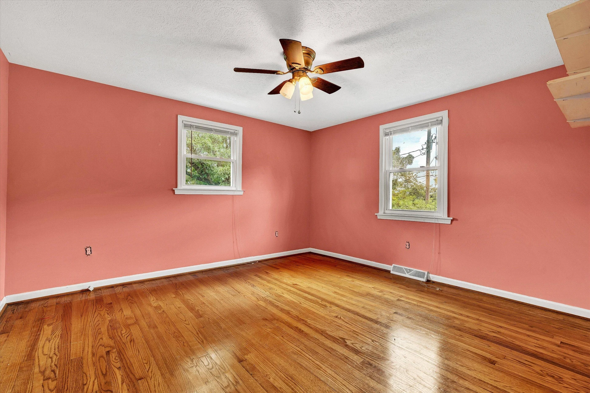 1907 Redwood RD - Photo 17