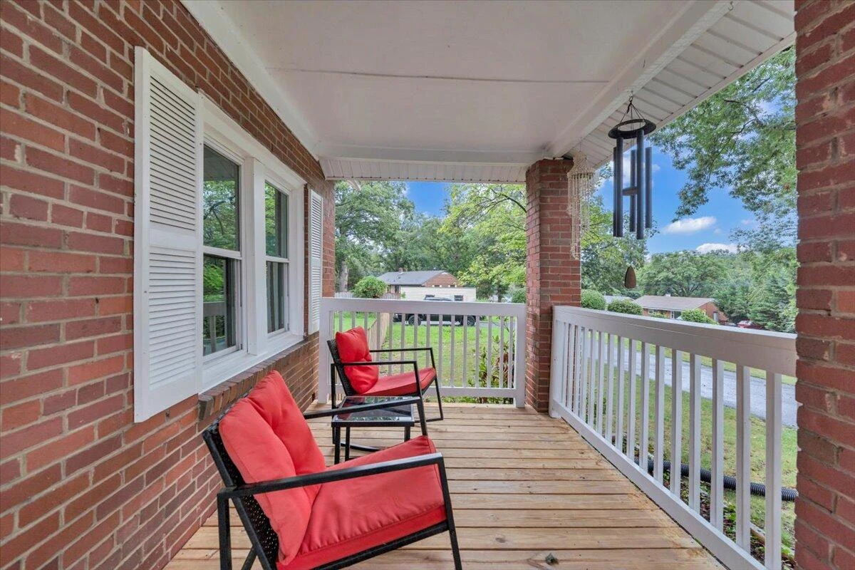 4917 Autumn LN - Photo 28