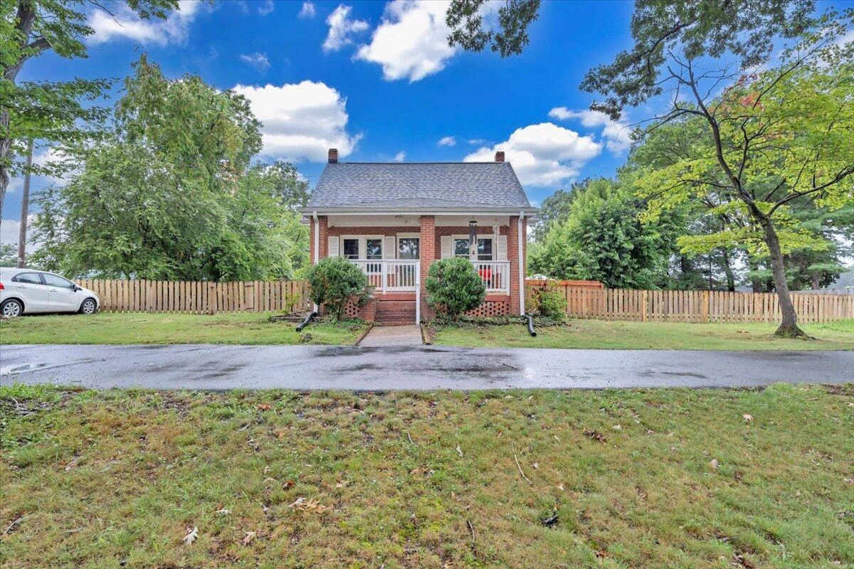 4917 Autumn LN - Photo 34