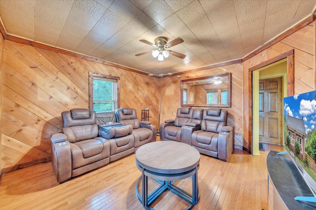 4917 Autumn LN - Photo 39