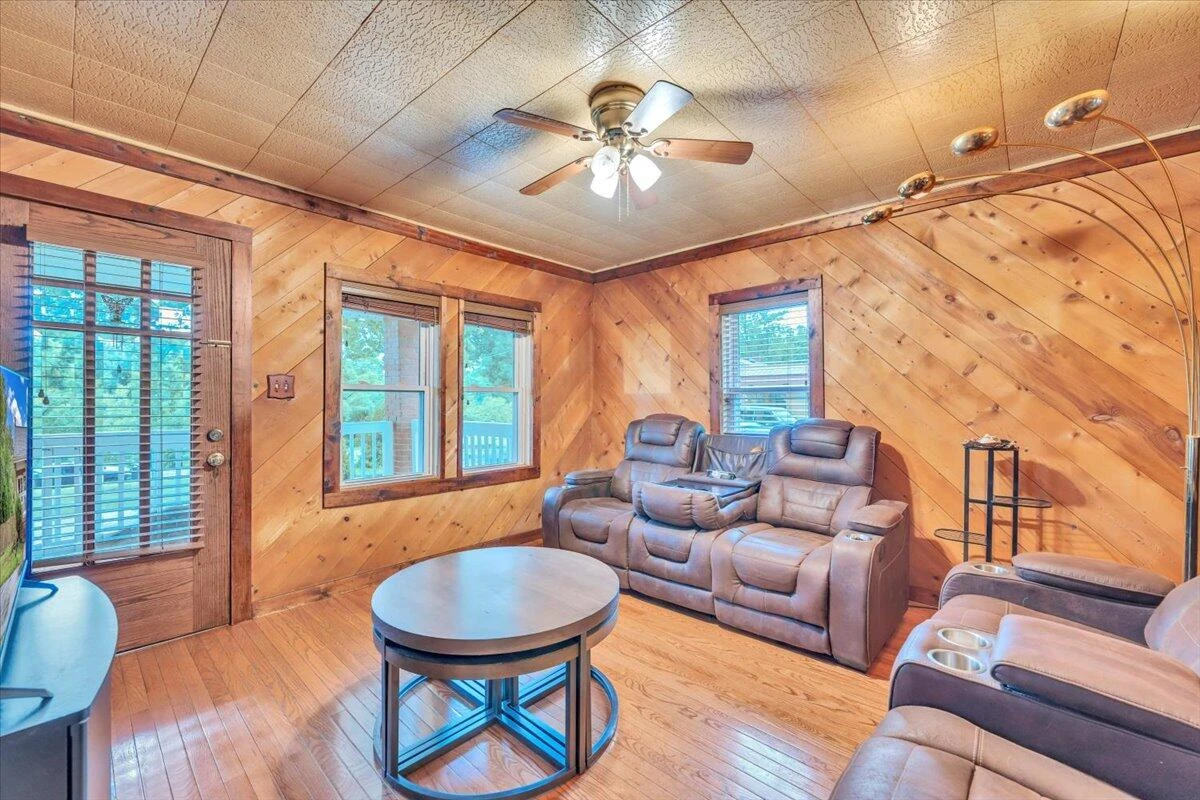4917 Autumn LN - Photo 40