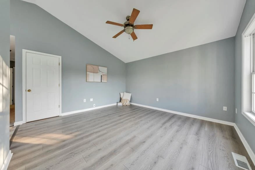 1349 Archbold AVE - Photo 6