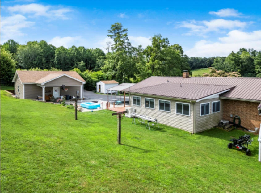 437 Posey RD - Photo 3