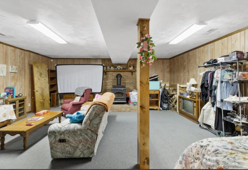 437 Posey RD - Photo 42