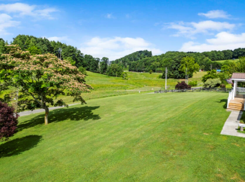 437 Posey RD - Photo 9