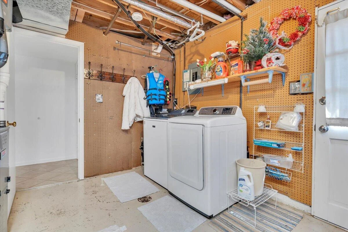 1720 Parker LN - Photo 23