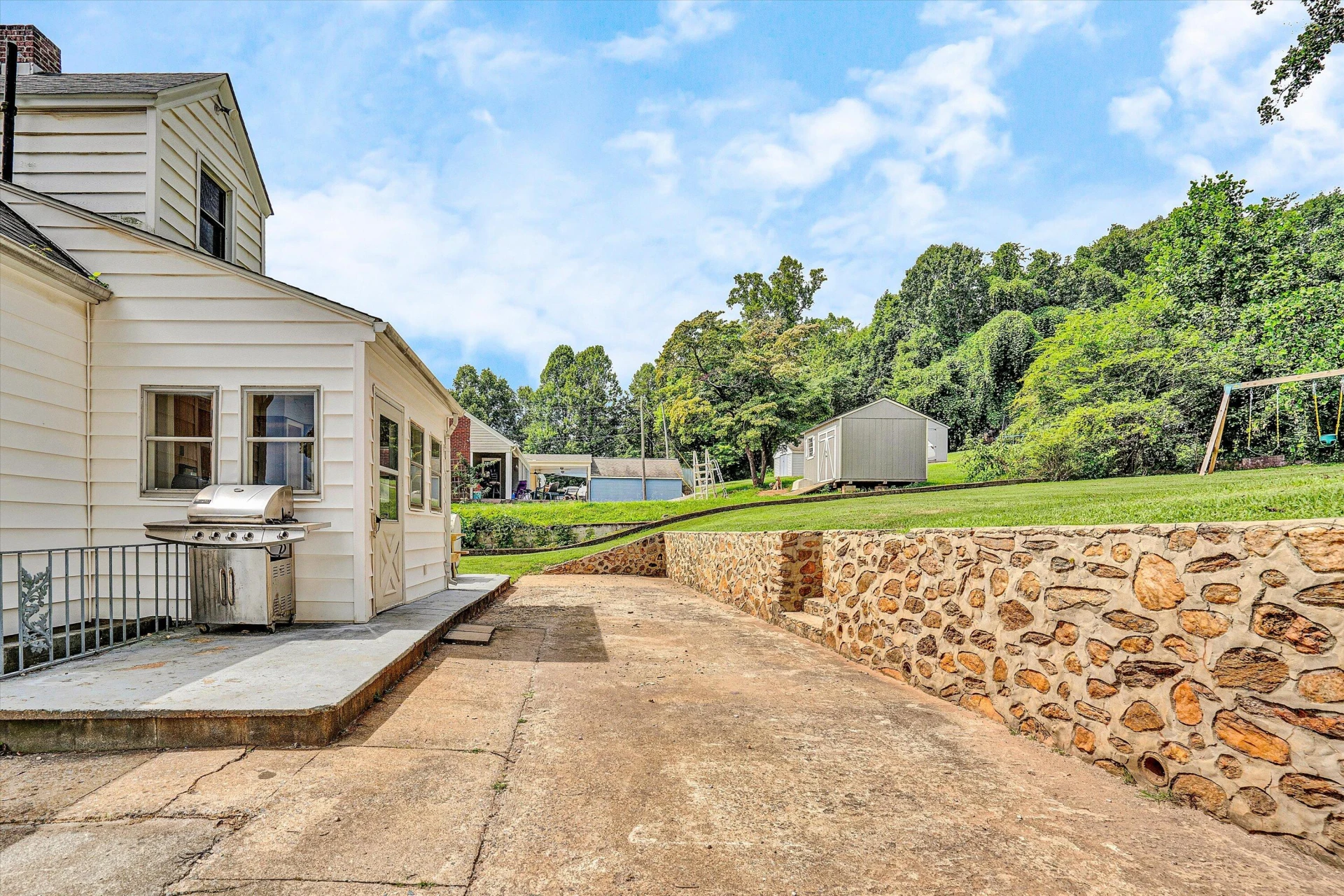 1759 Daniels Creek  RD - Photo 31