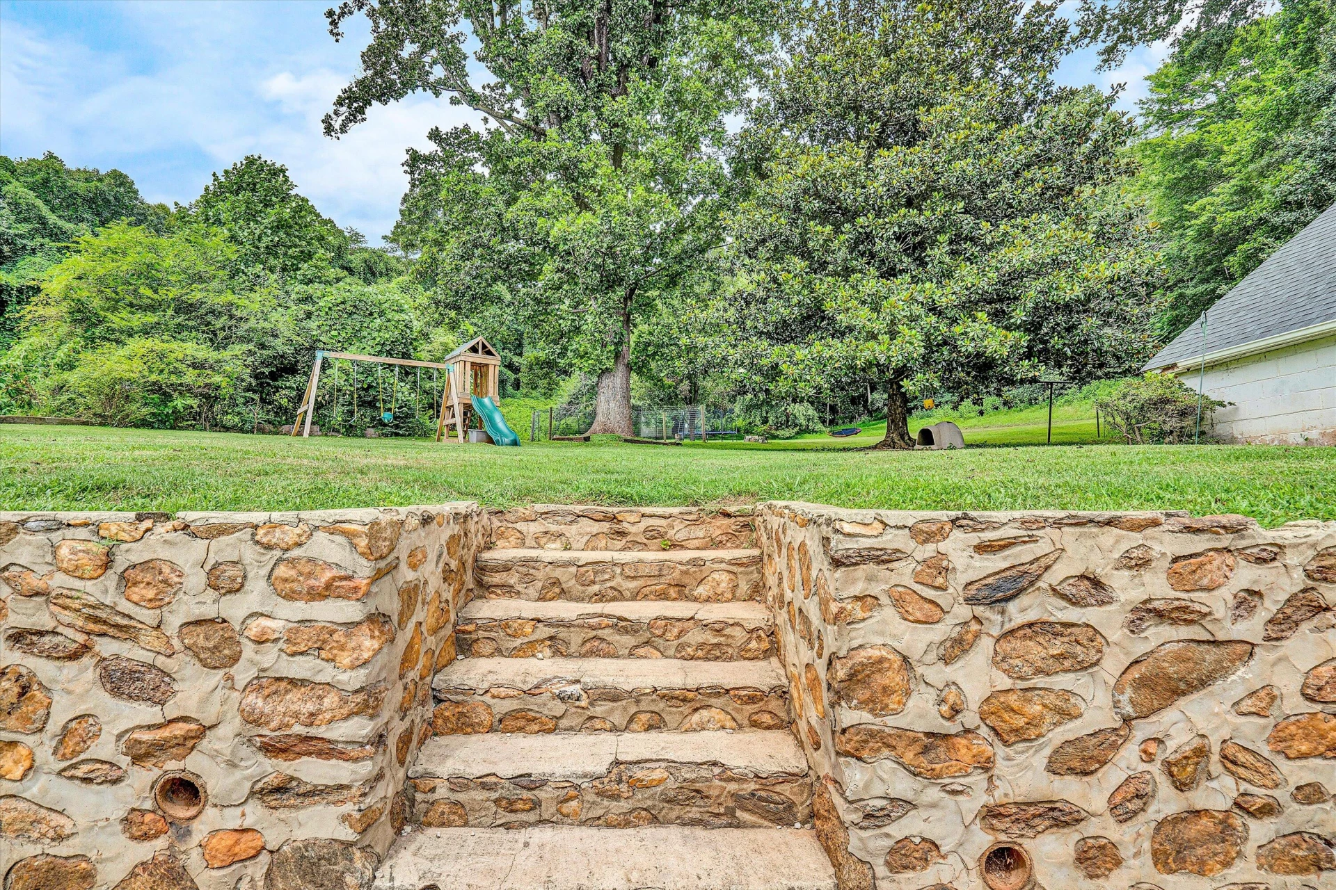 1759 Daniels Creek  RD - Photo 34