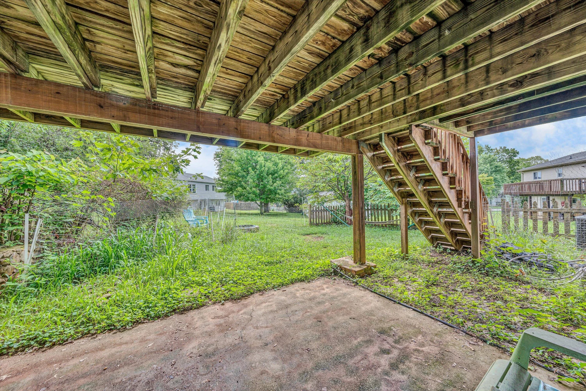 3920 Kentland DR - Photo 27