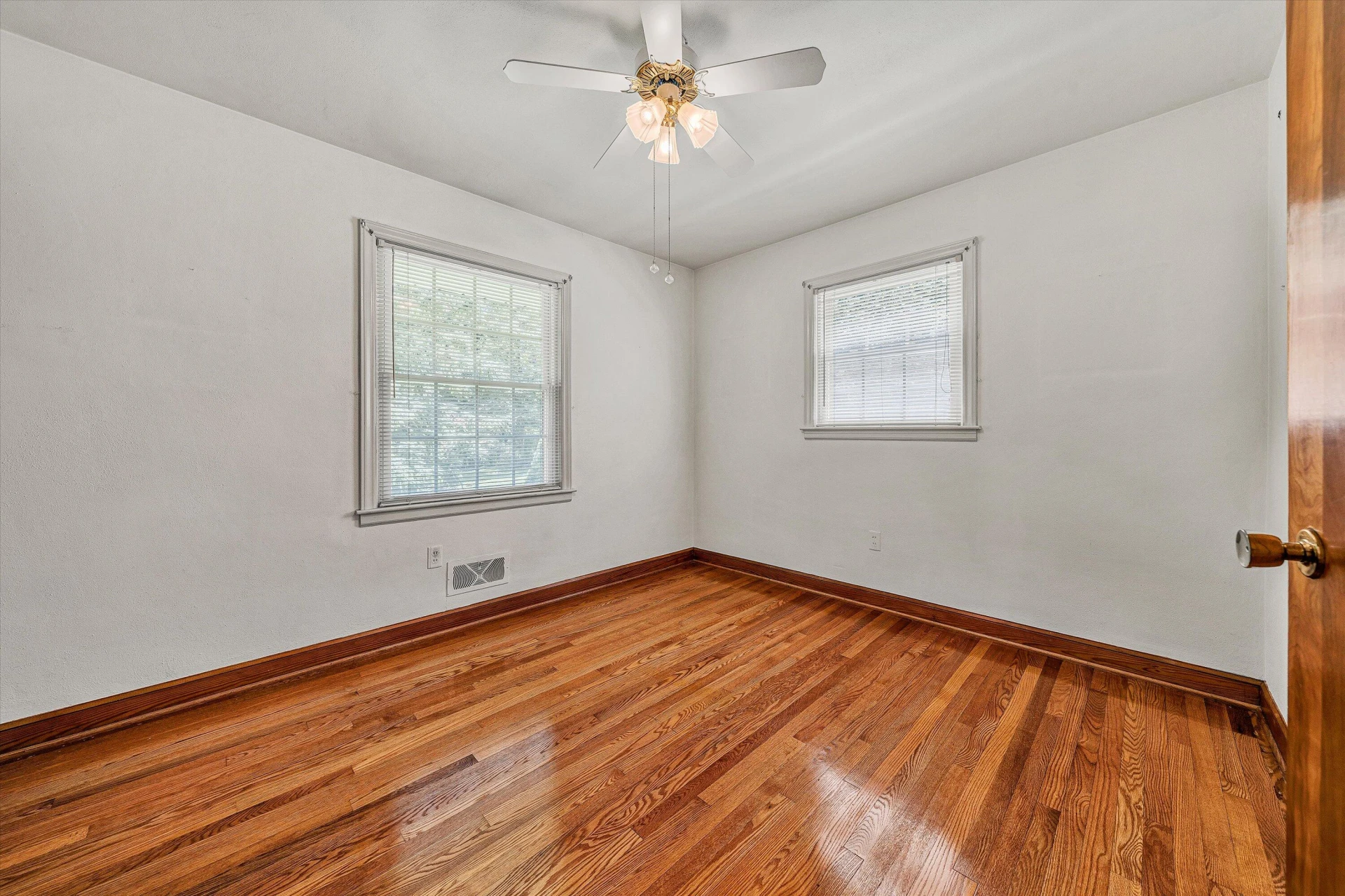 4725 Tree Top Camp RD - Photo 15