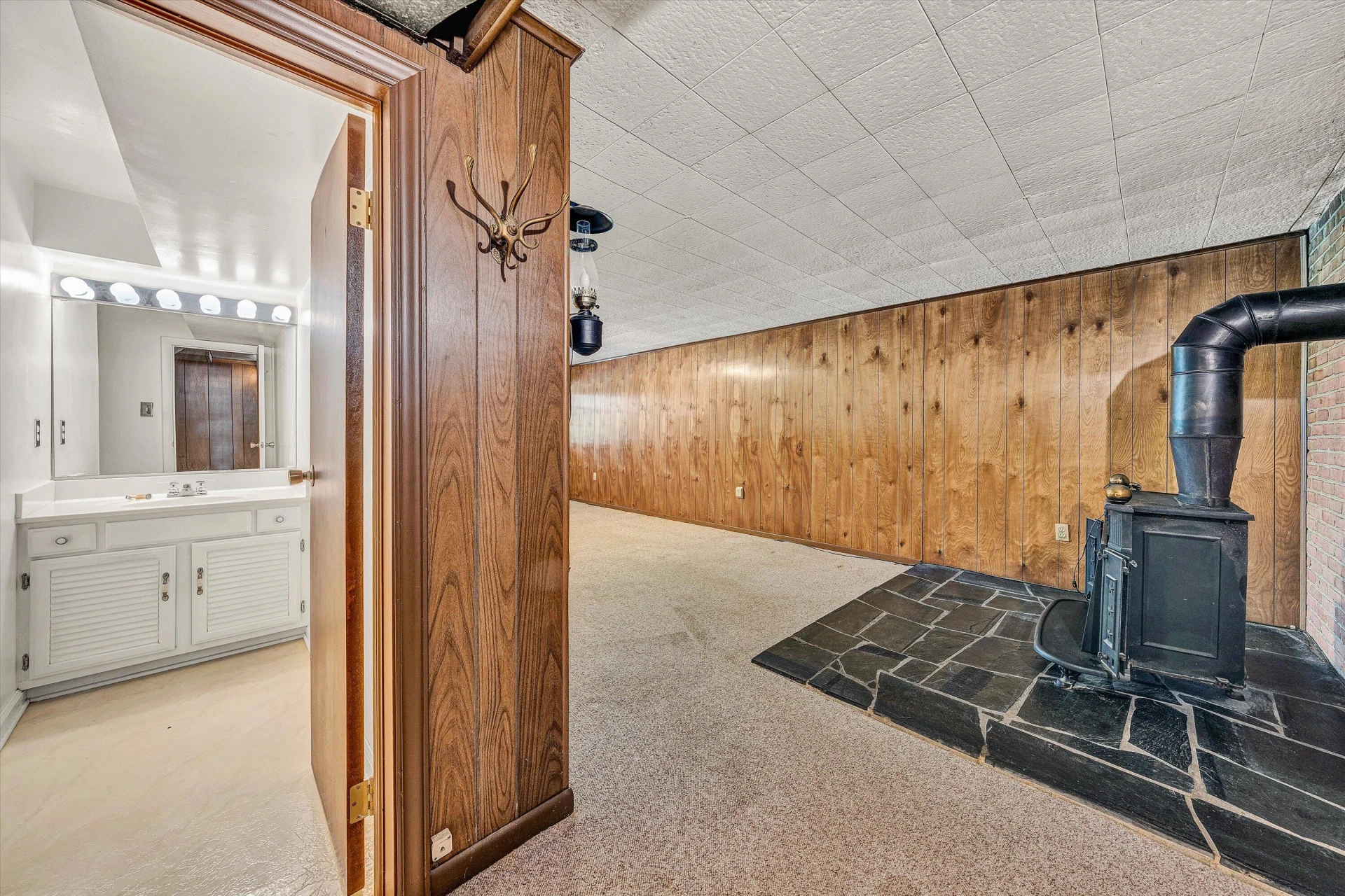 4725 Tree Top Camp RD - Photo 17